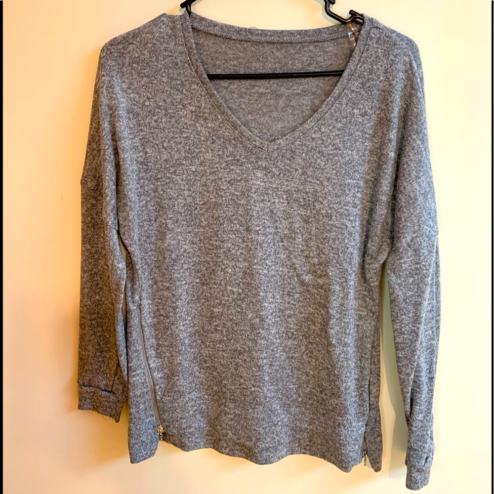 Juniors Grey Top - Brand Unknown